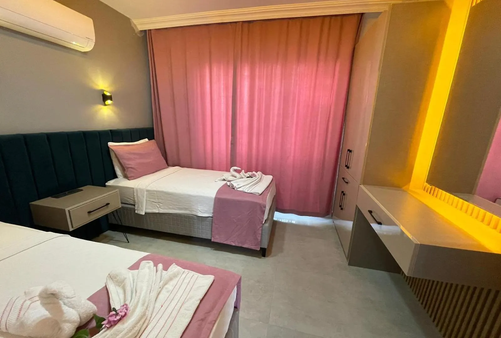 Lägenhet Suites With Private Pools Öludeniz Turkiet