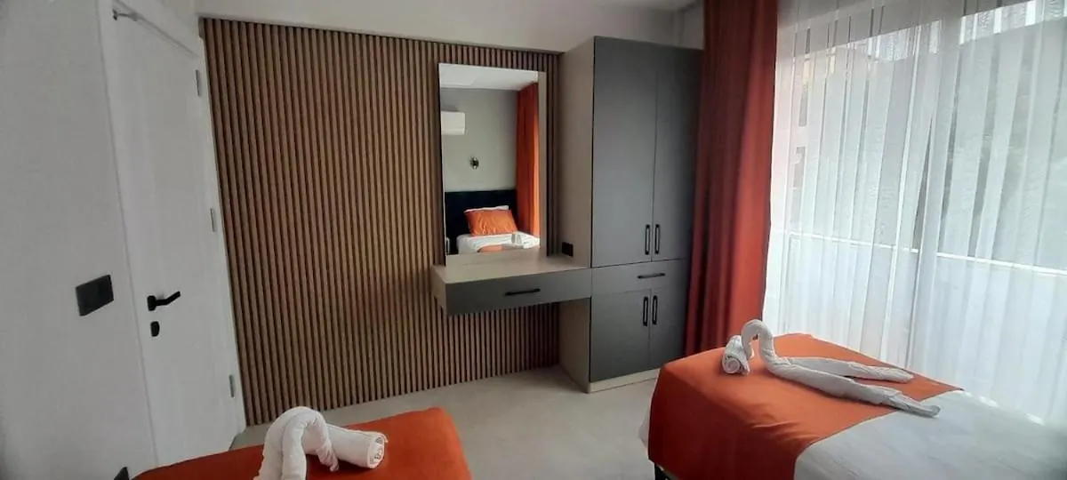 Suites With Private Pools Oludeniz Apartment