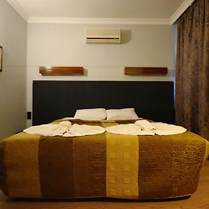 3* Hotel Hisar Club