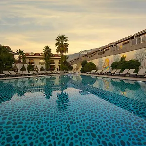 4* Hotel Deluxe