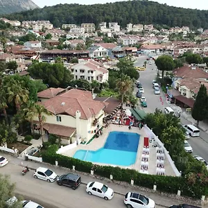 2* Hotel Unlu